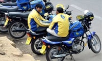 தடையை மீறிய பைக் டாக்சி!